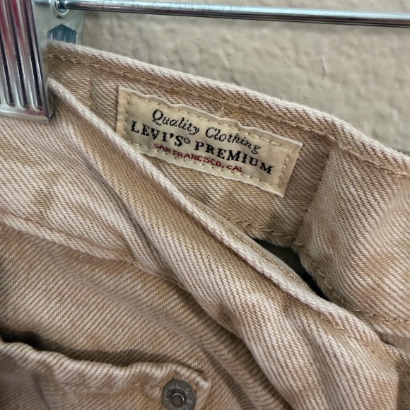 Levi’s XL Straight Size 30 Jeans in Cream with Raw Hemline added - Picture 7 of 7